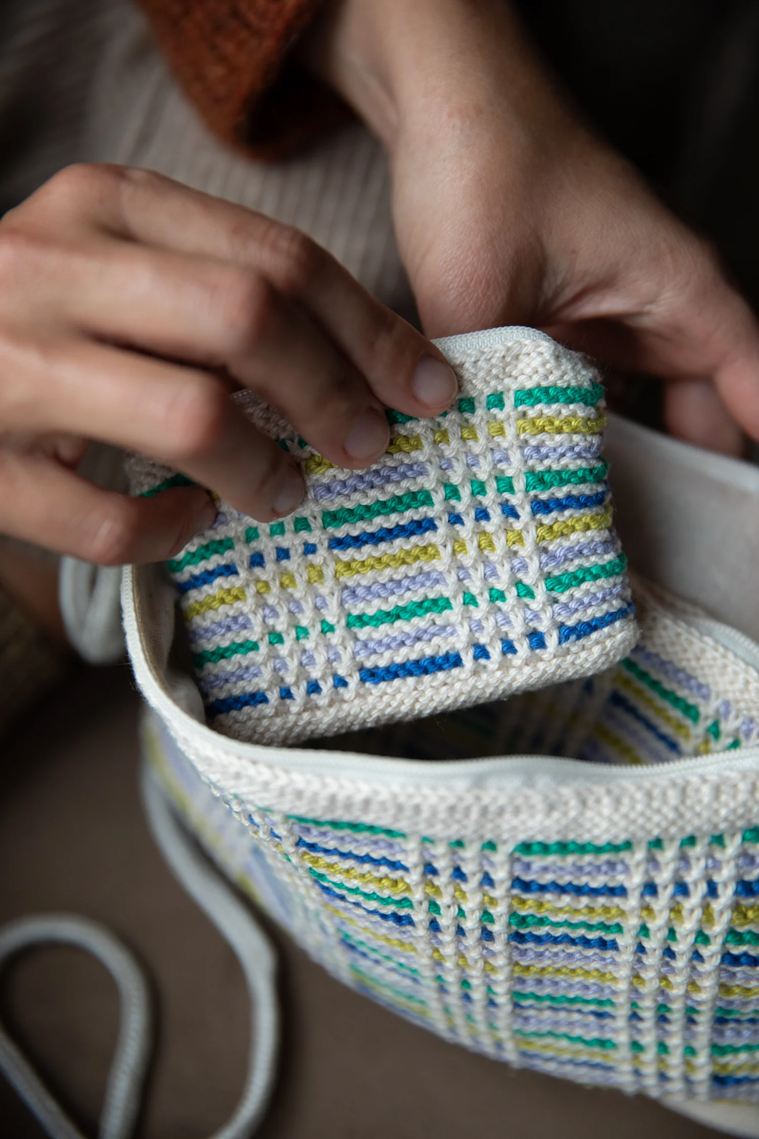 52 Weeks of Scrap Yarn: Projects for Crafters - Image 41