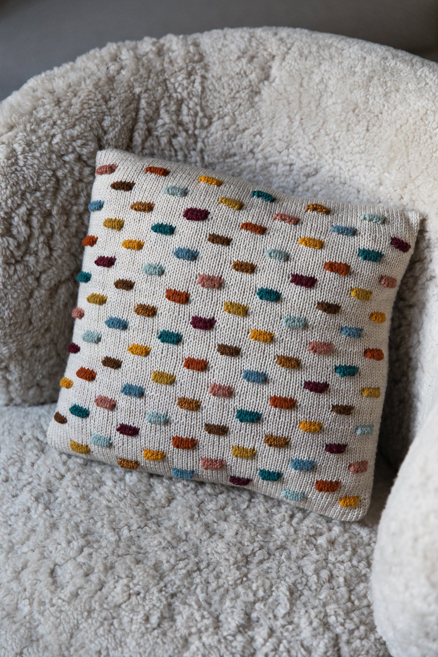 52 Weeks of Scrap Yarn: Projects for Crafters - Image 42