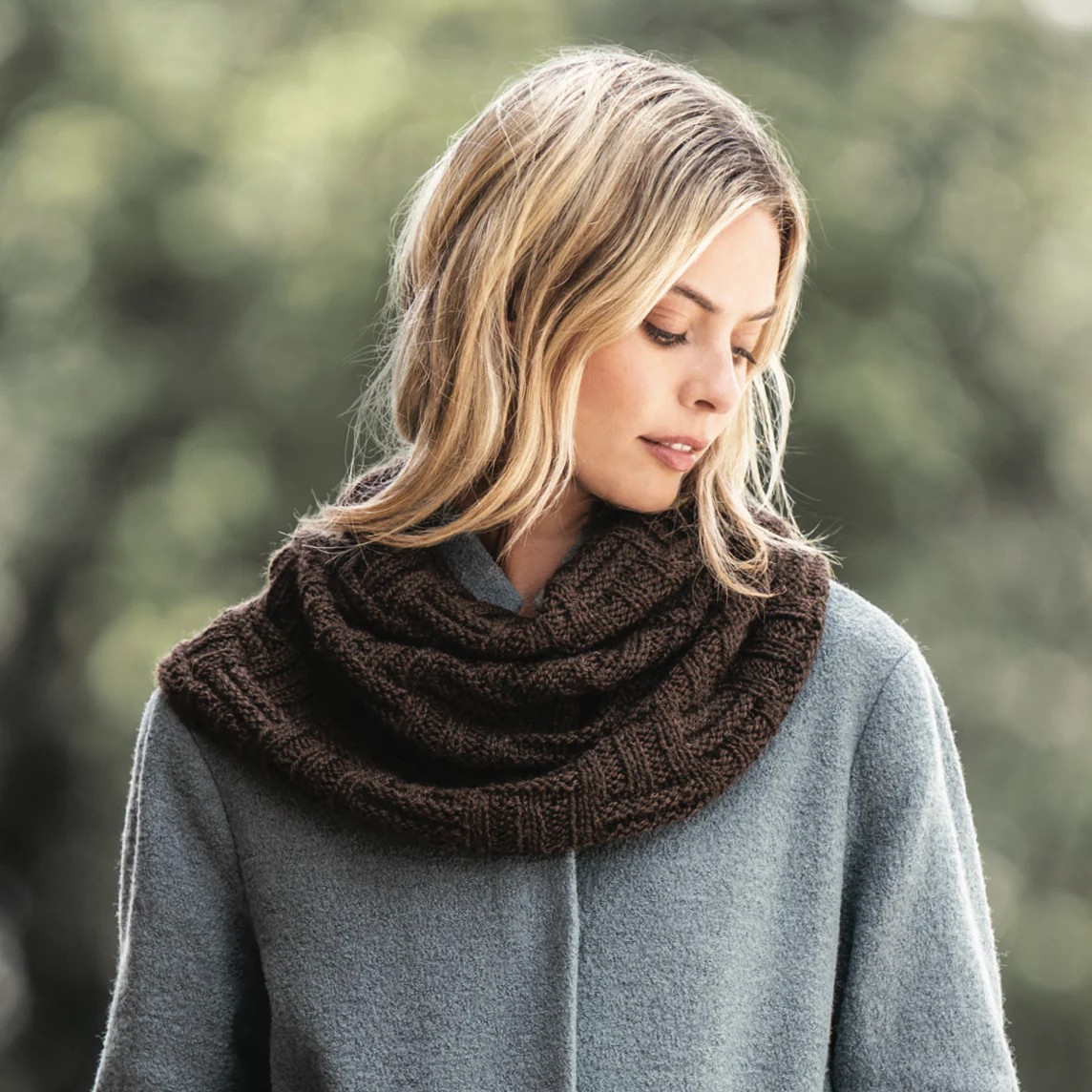 Ashland Cowl in Woolstok - Image 2