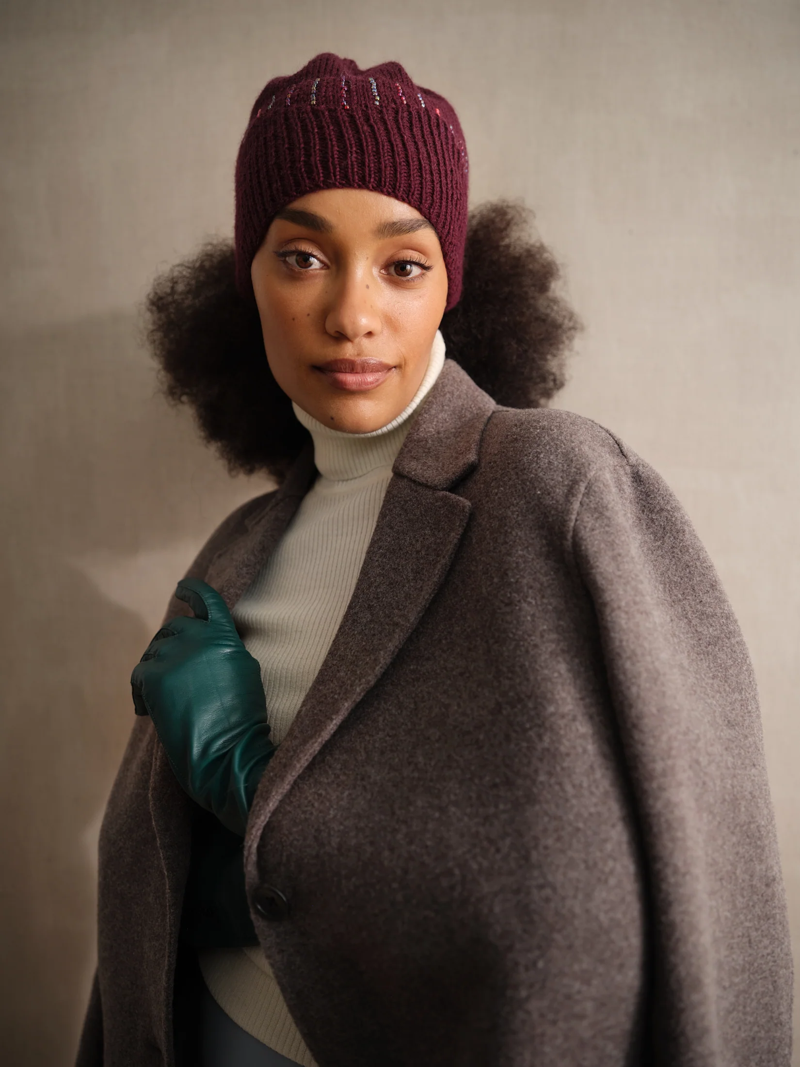 Beaded Colourwork: A Modern Approach to Knitting with Beads by Jeanette Sloan - Image 21