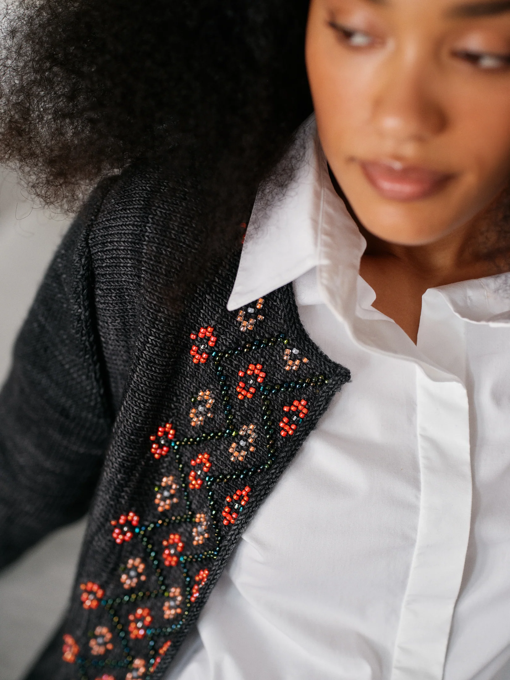 Beaded Colourwork: A Modern Approach to Knitting with Beads by Jeanette Sloan - Image 26