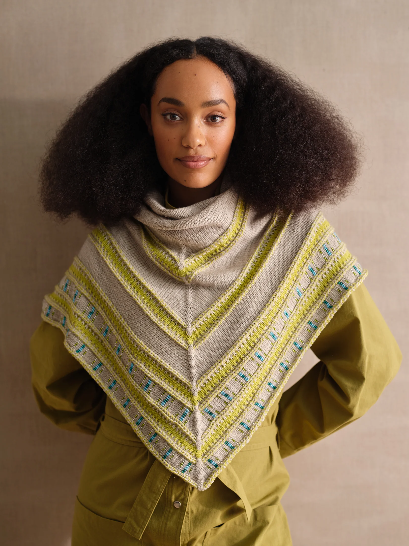 Beaded Colourwork: A Modern Approach to Knitting with Beads by Jeanette Sloan - Image 39