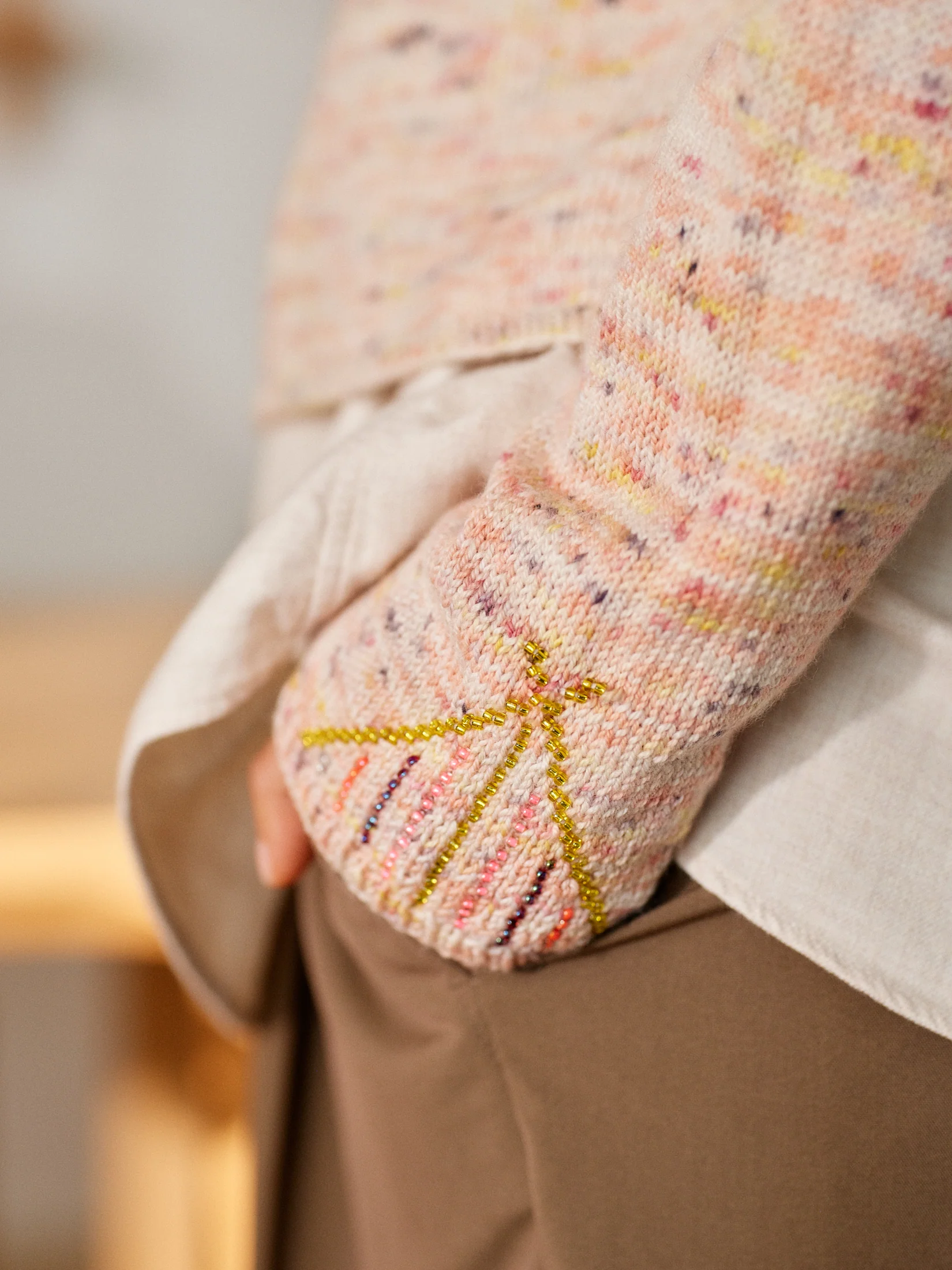 Beaded Colourwork: A Modern Approach to Knitting with Beads by Jeanette Sloan - Image 57