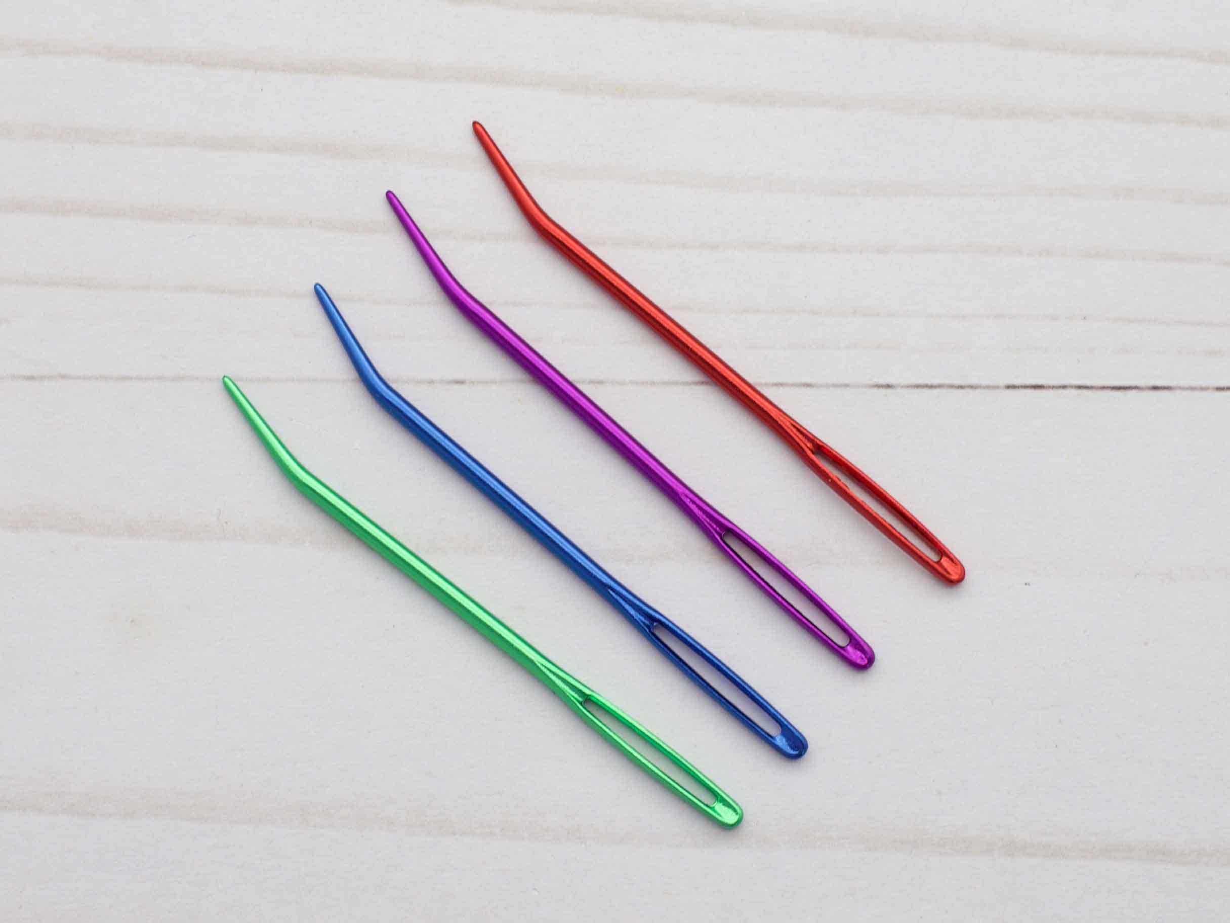 Bent Tip Colourful Darning Needles - Pack of 4 - Image 3