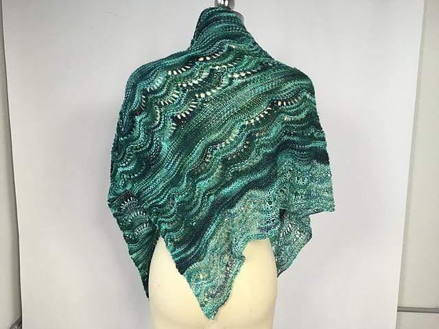 Glittery Icebergs Shawl Kit - Image 3