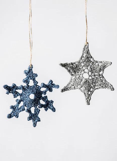 Holiday Frost Snowflakes Kit with Woolstok Mini Skein Bundles - Image 2
