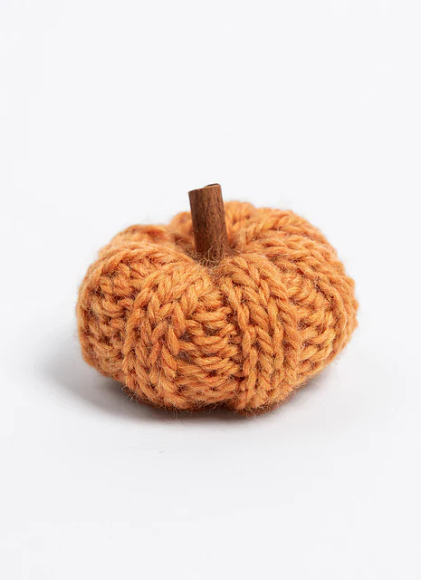 Mini Pumpkins Kit with Woolstok Mini Skein Bundles - Image 3