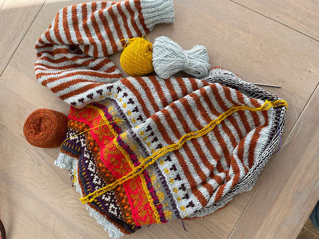 Trouville by Sophie Ochera KAL - Image 30