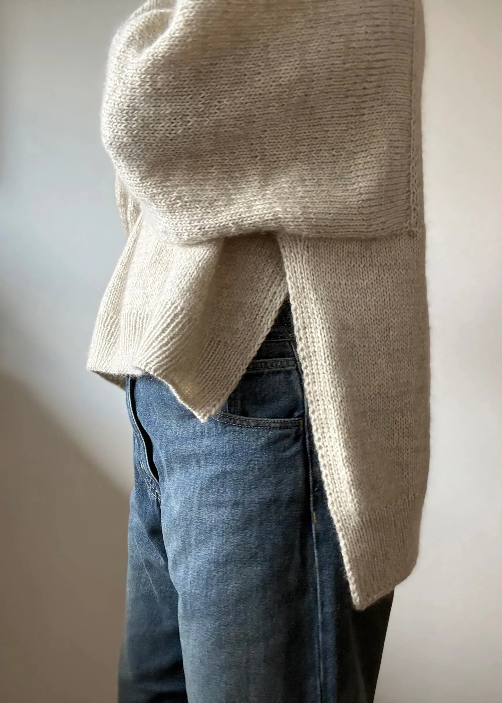 Volare Cape Sweater Kit - Image 2